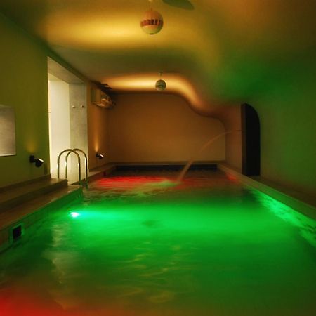 Hotel Fado Spa & Restaurant Swidnica  Bagian luar foto