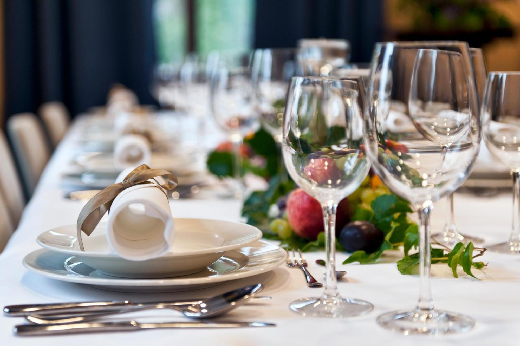 Hotel Fado Spa & Restaurant Swidnica  Bagian luar foto