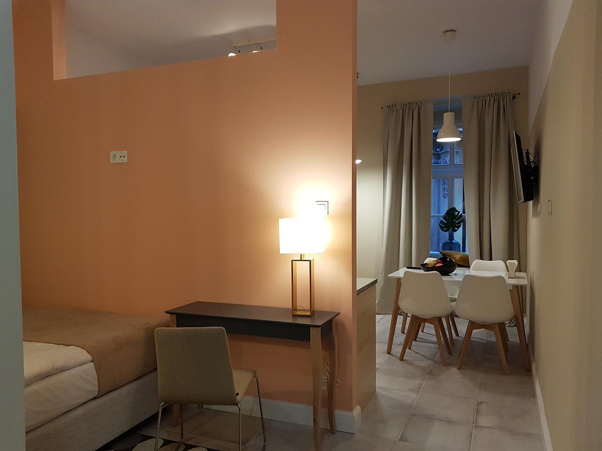 Hotel Fado Spa & Restaurant Swidnica  Bagian luar foto
