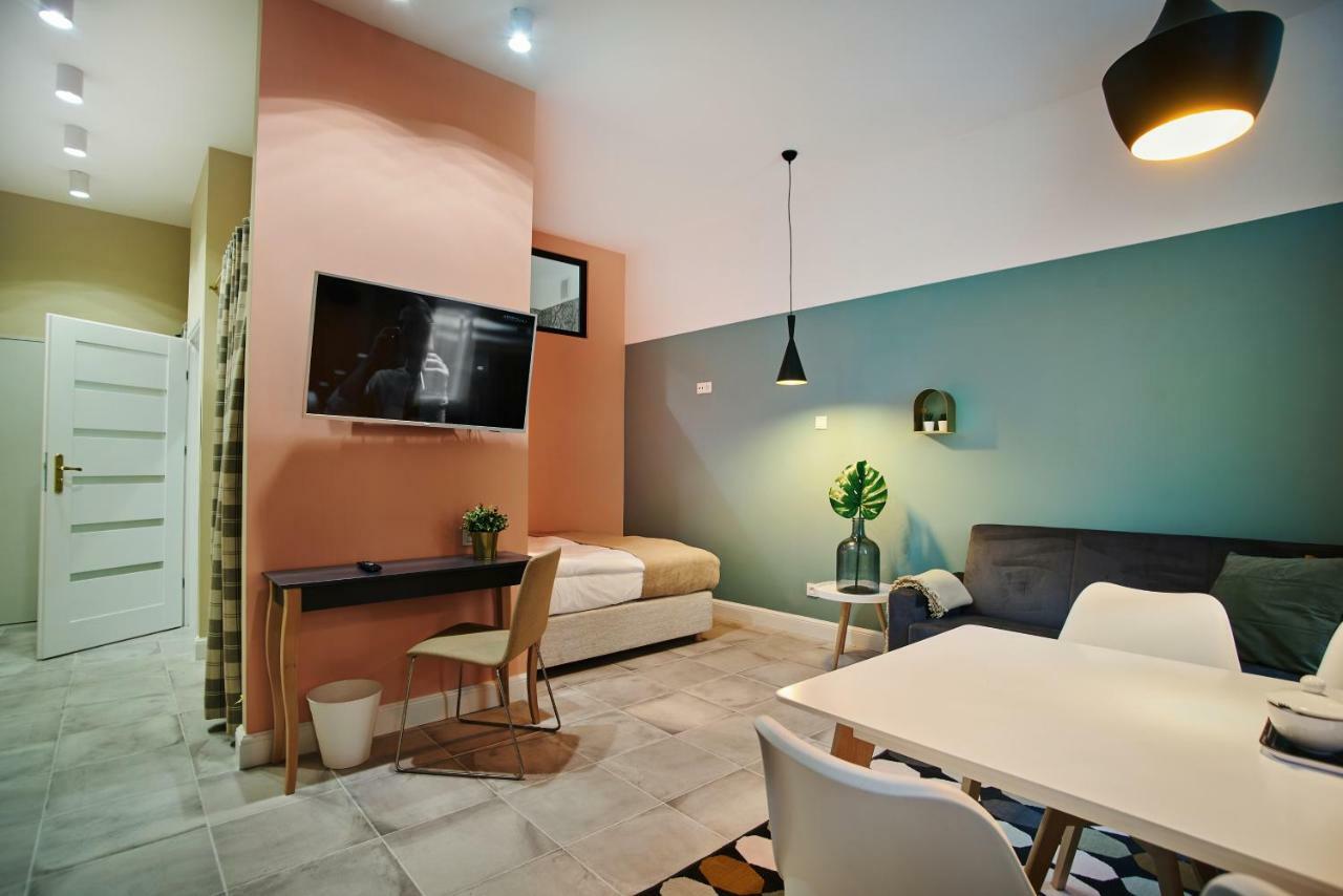 Hotel Fado Spa & Restaurant Swidnica  Bagian luar foto